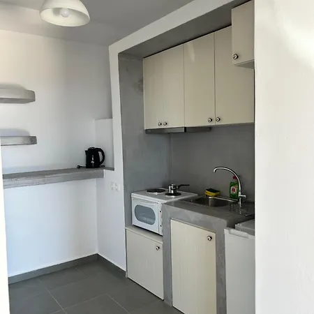 Σπίτι διακοπών Thea Vouno *