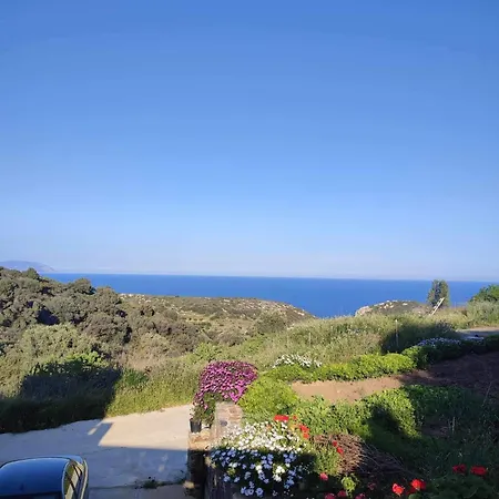 Thea Vouno Agia Pelagia (Kythira)