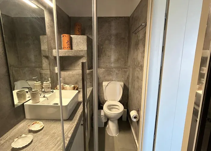 Thea Vouno Agia Pelagia (Kythira)